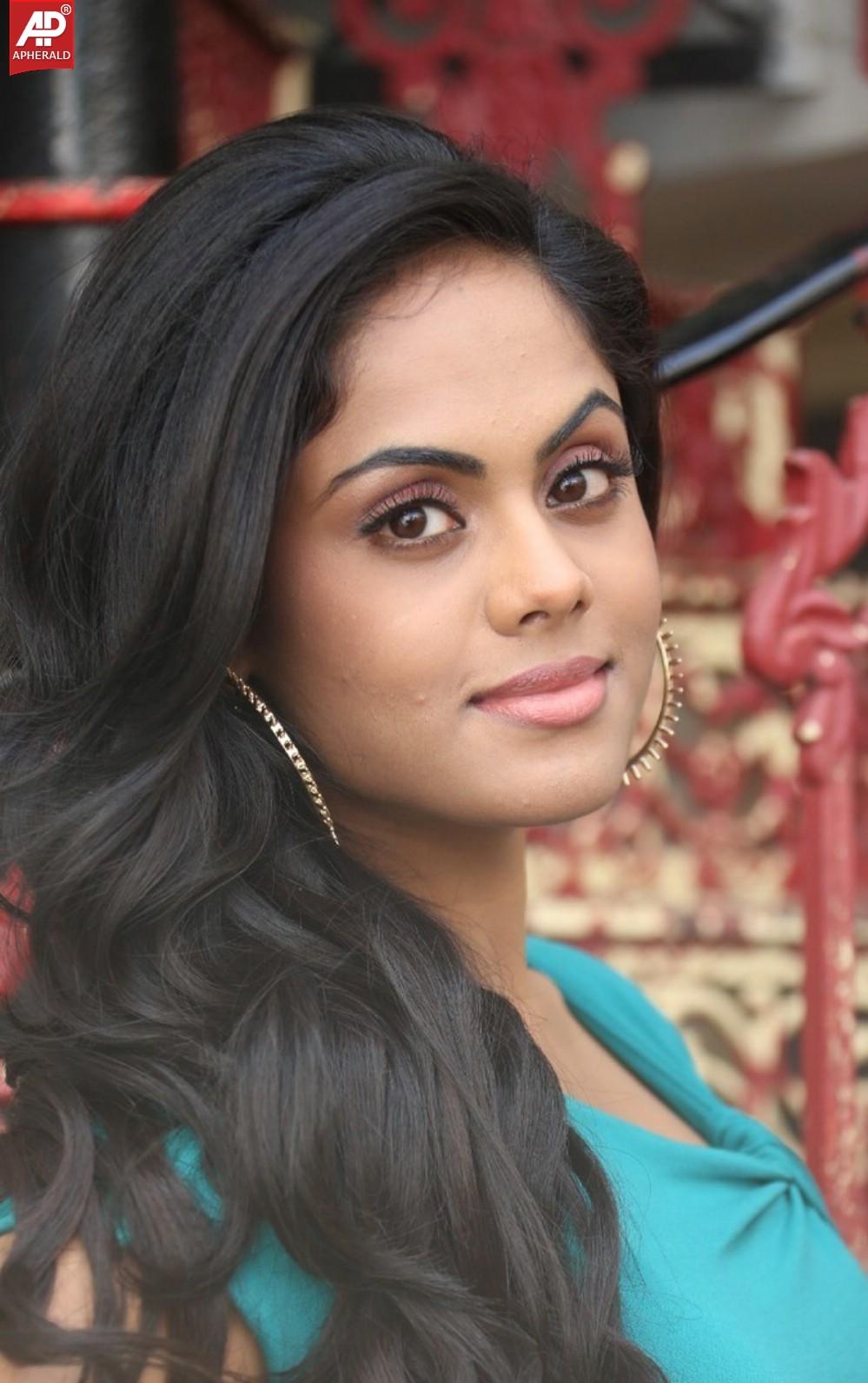 Karthika Nair Latest Stills