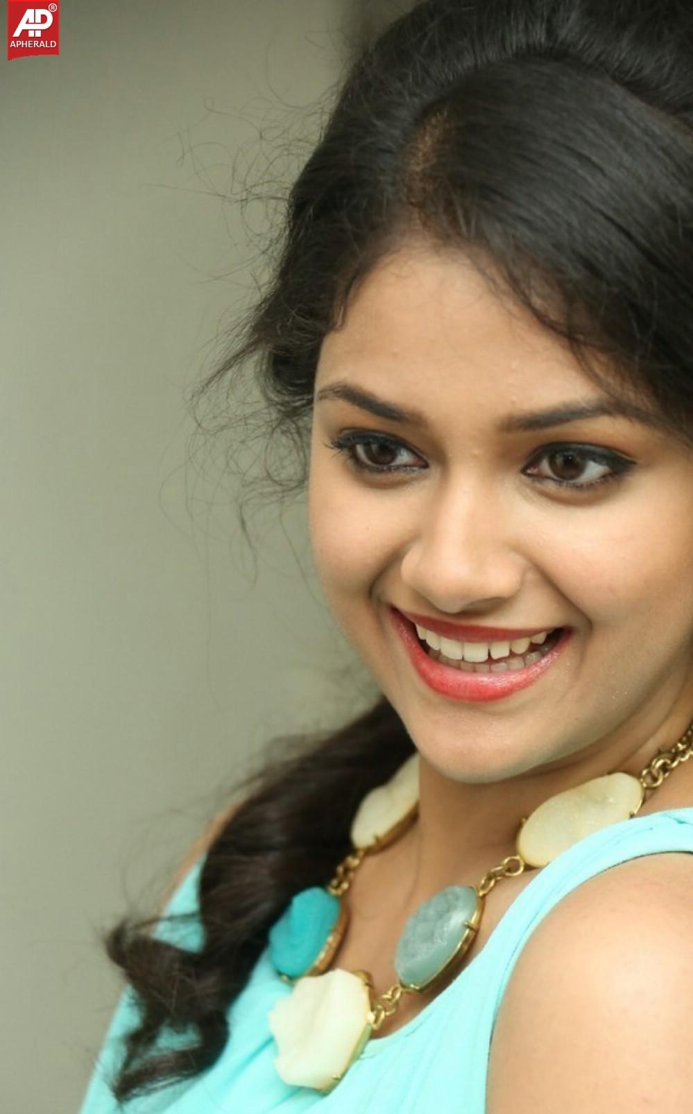 Keerthi New Pics