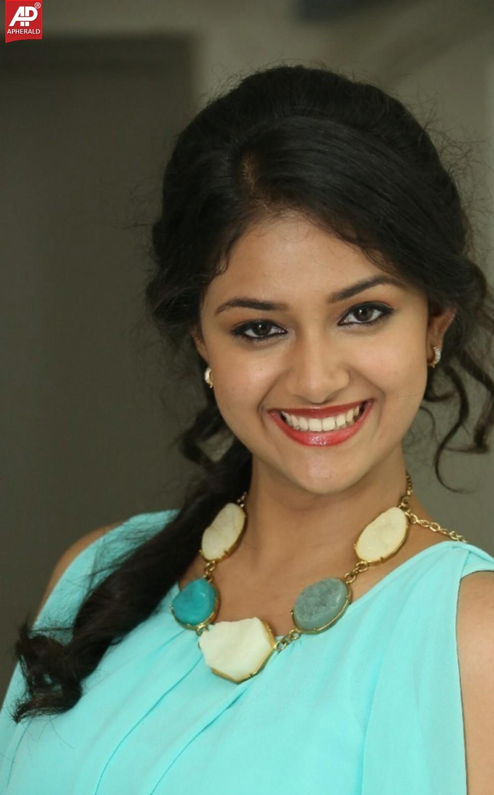 Keerthi New Pics