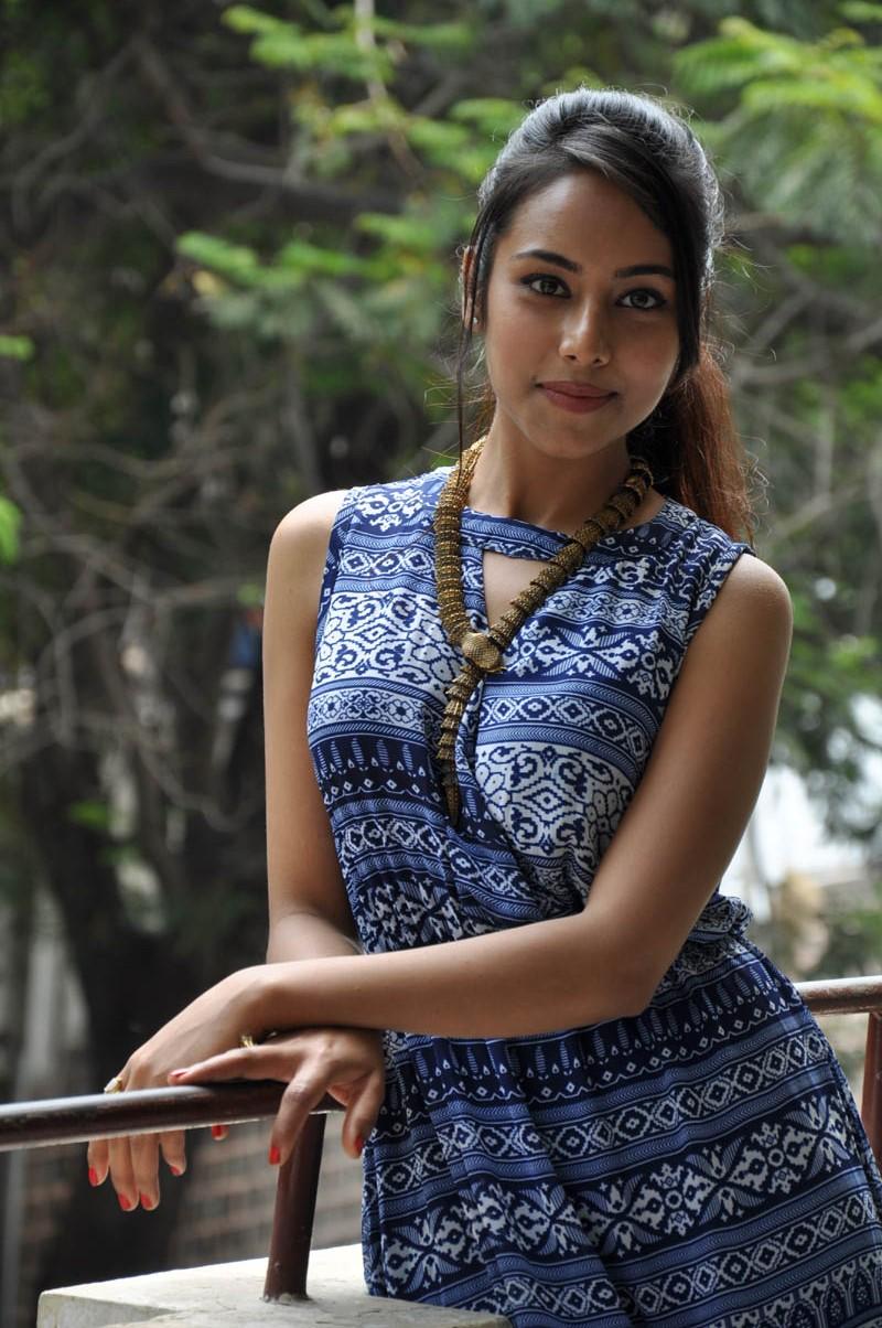 Khenisa Chandran Stills