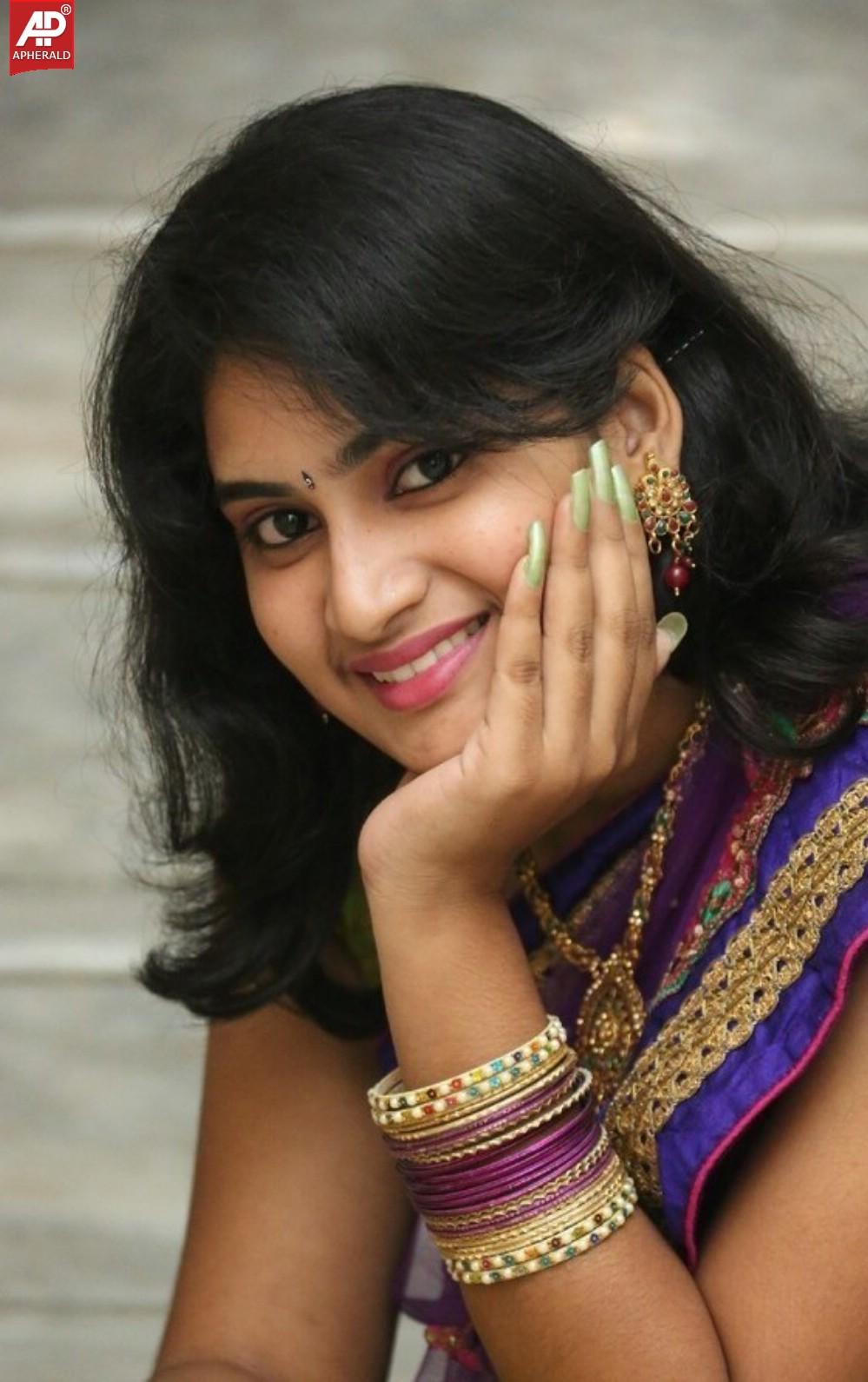 Krishnaveni Latest Beautiful Photos