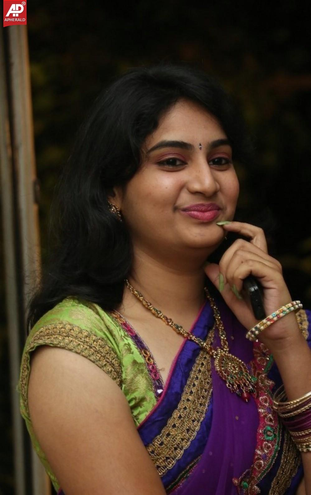 Krishnaveni Latest Beautiful Photos