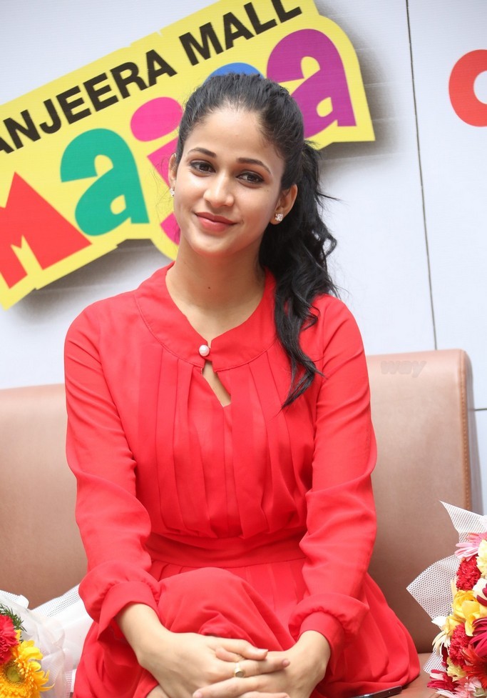 Lavanya Tripathi Beautiful Stills 1