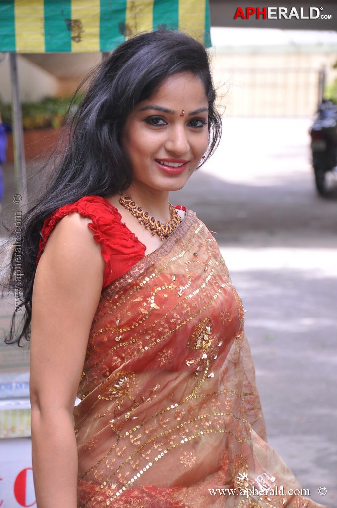 Madhavi Latha latest Stills