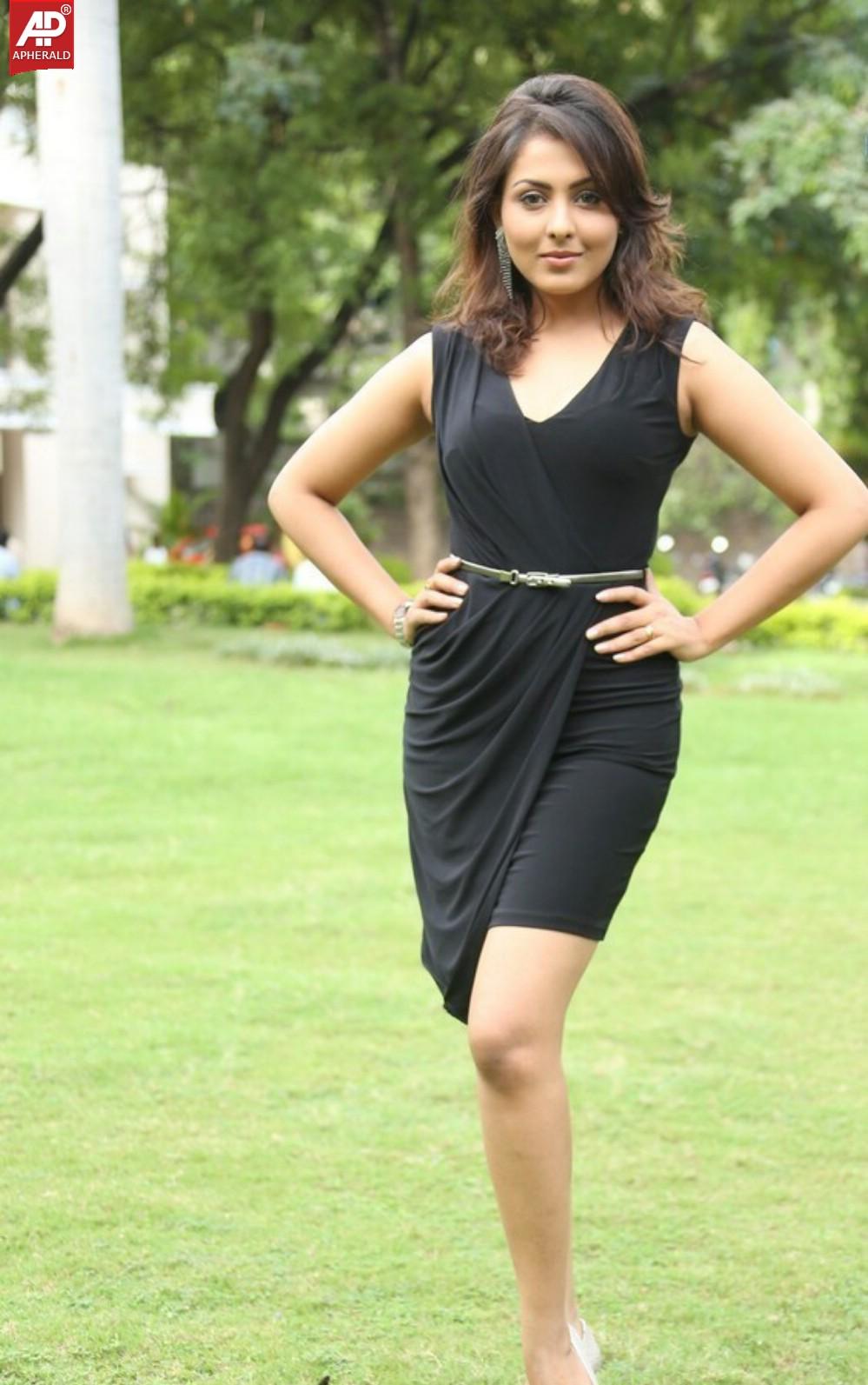 Madhu Shalini Latest Stills