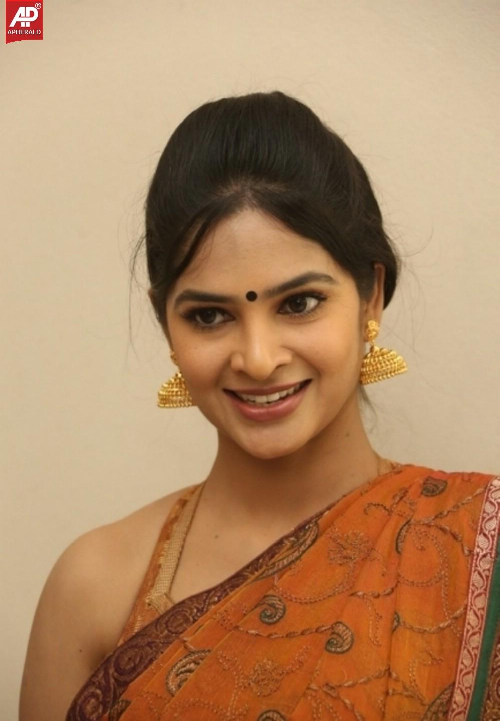 Madhumitha Halfsaree Photos