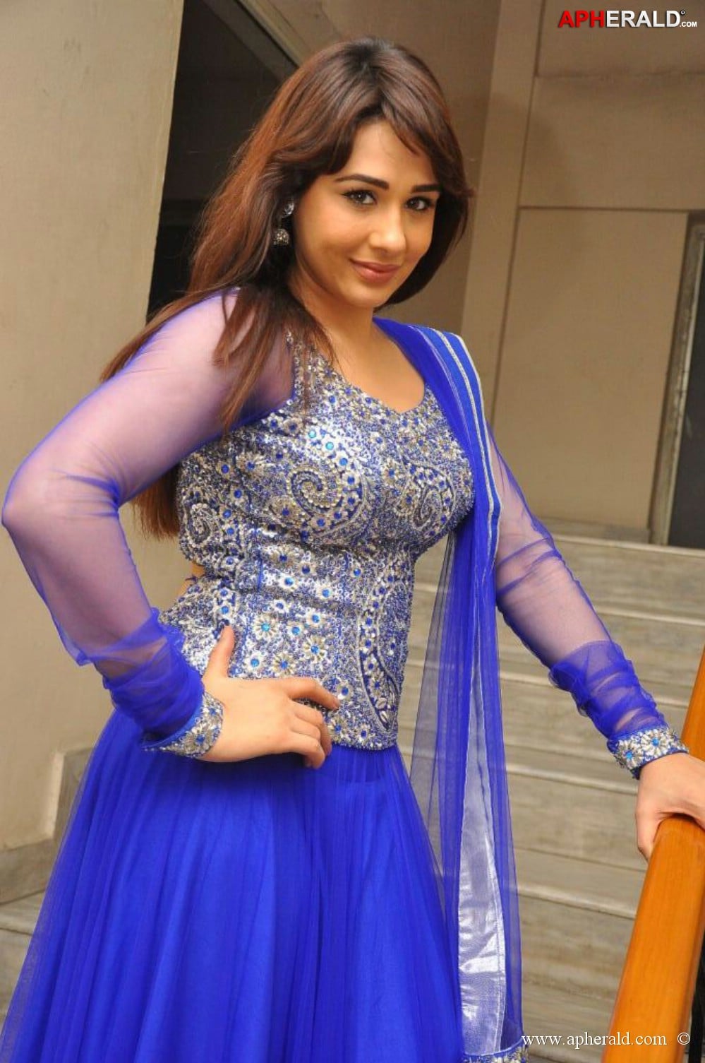 Mandy Takhar Images