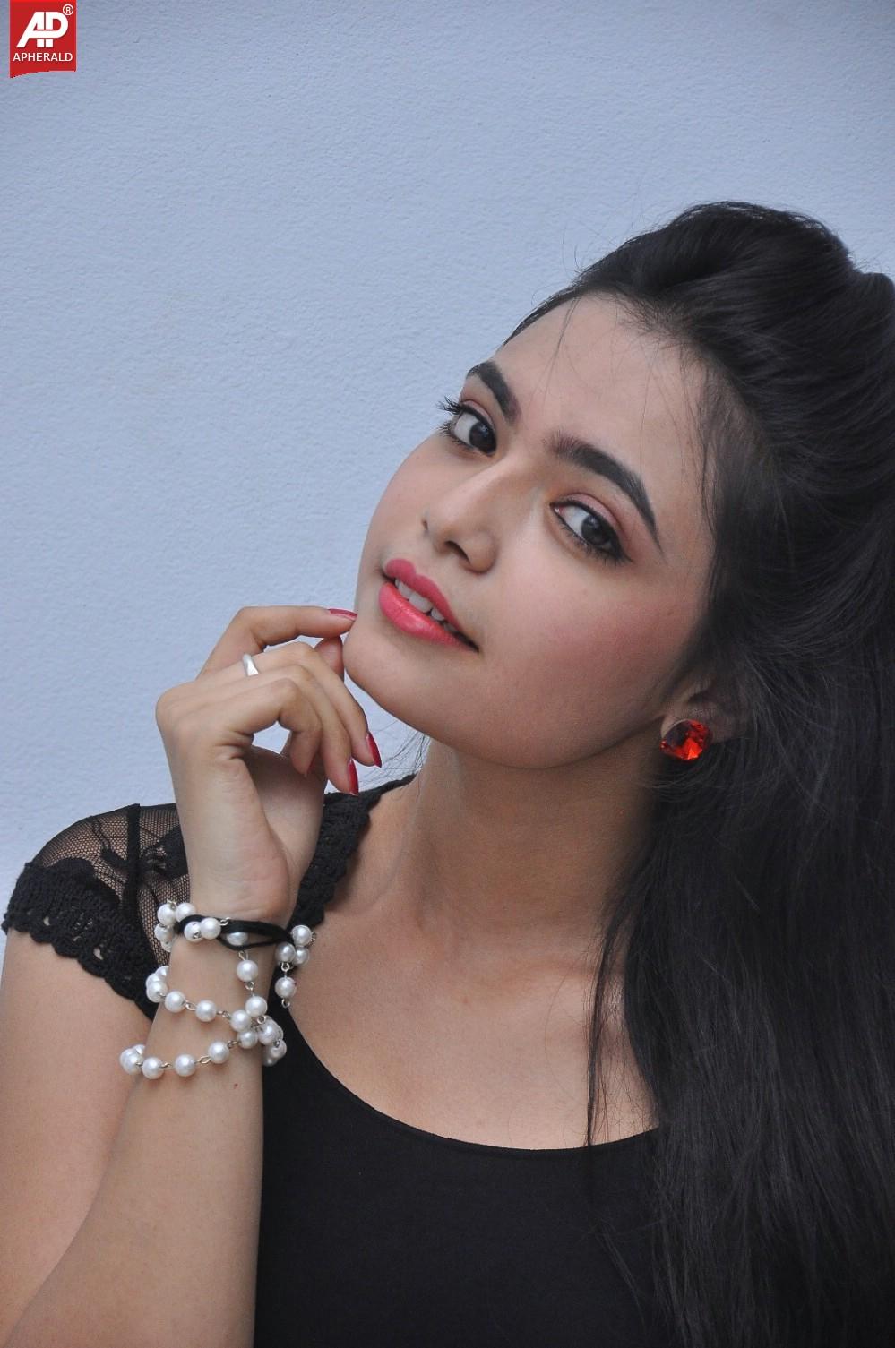 Merina New Photos