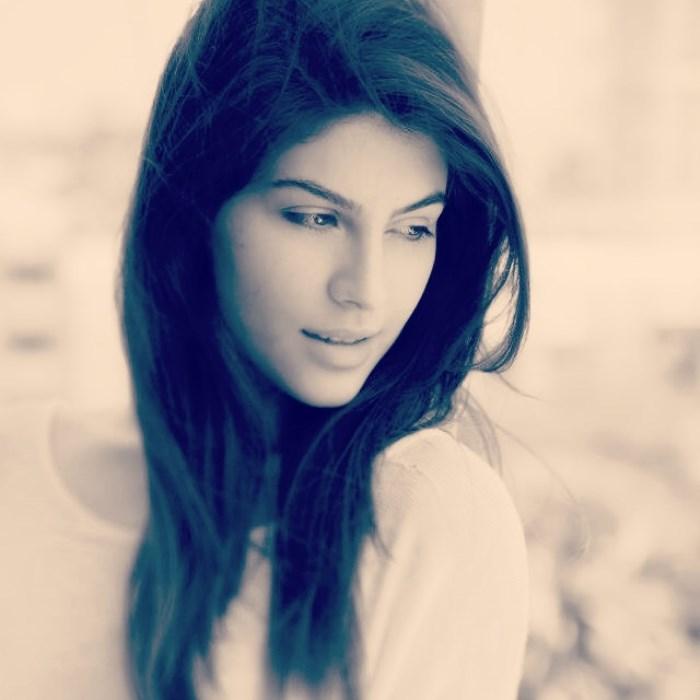 Model Elnaz Norouzi Photoshoot