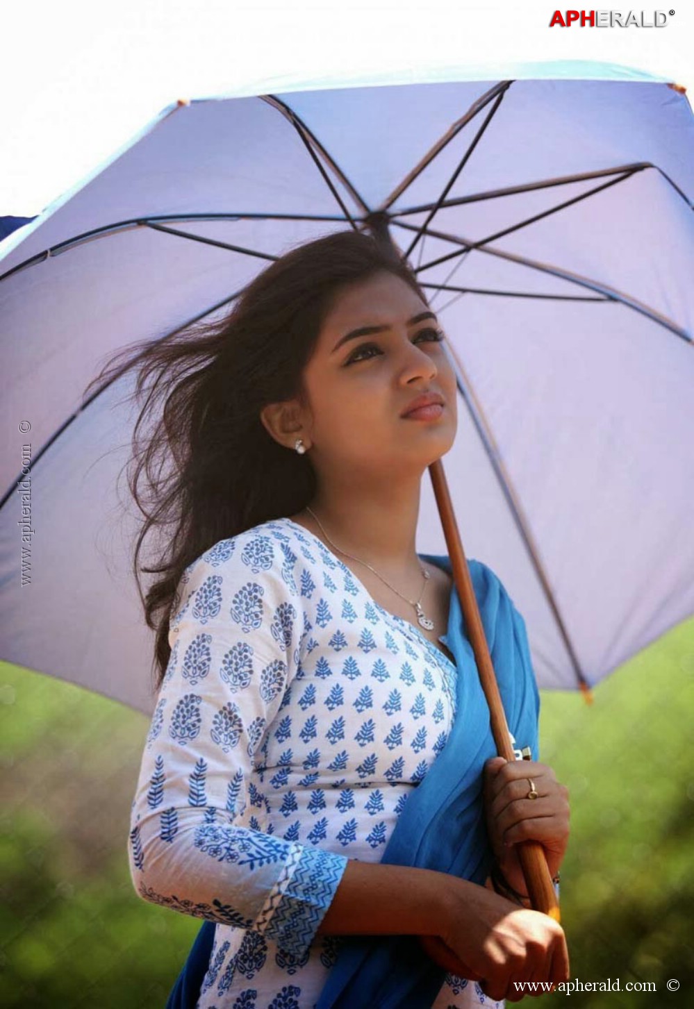 Nazriya Nazim Beautiful Stills