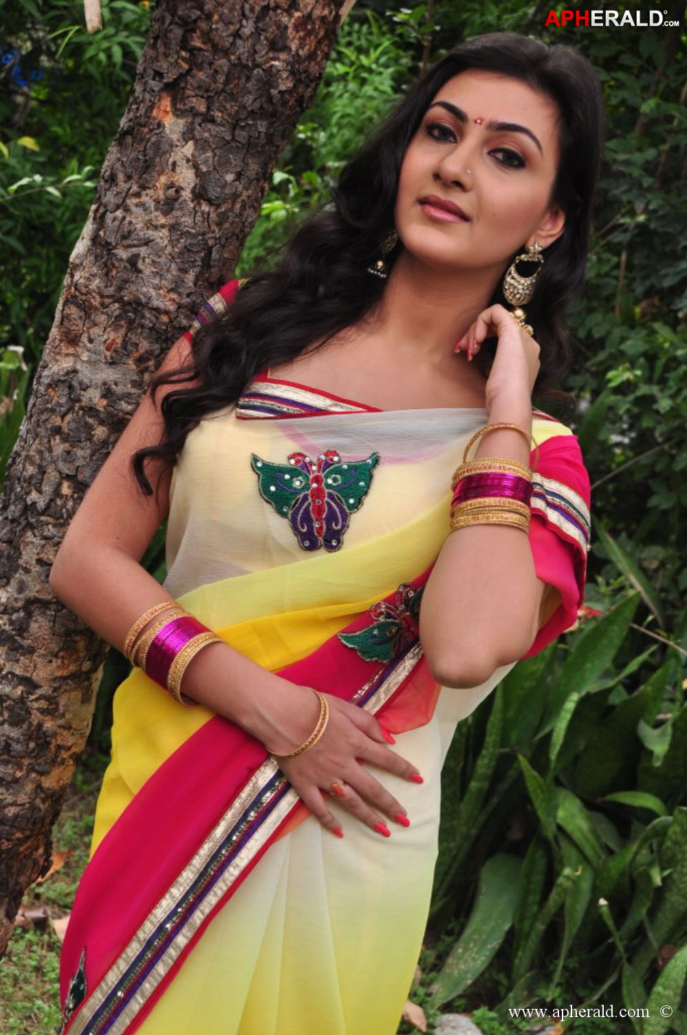 Neelam Upadhyay Images