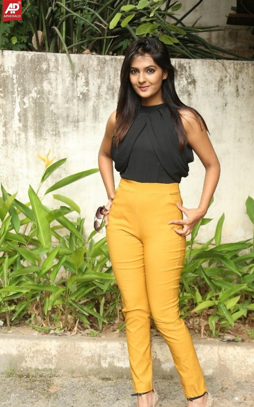 Neha Deshpande Beautiful Stills