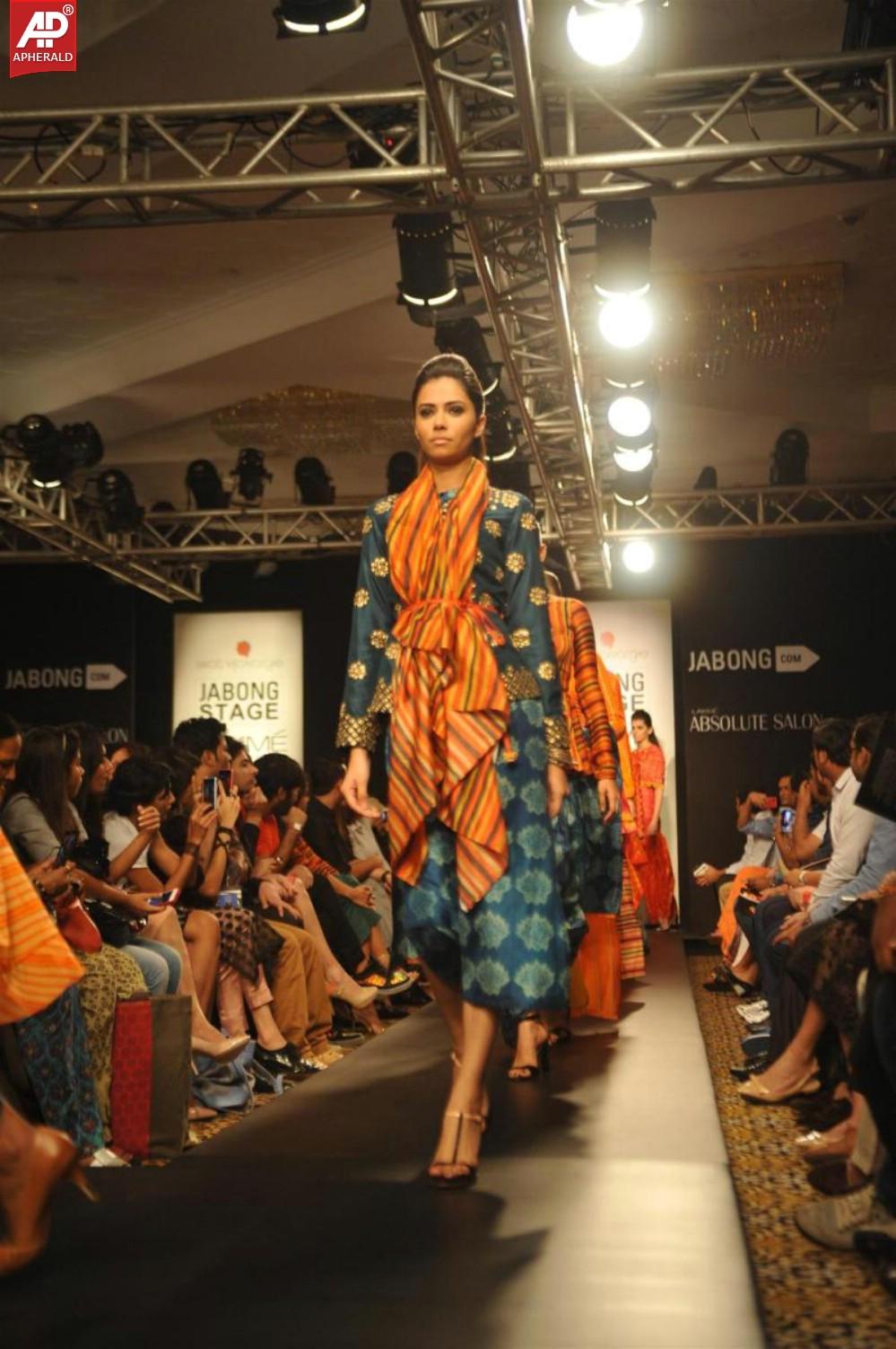 Neha Dhupia Ramp Walk‏