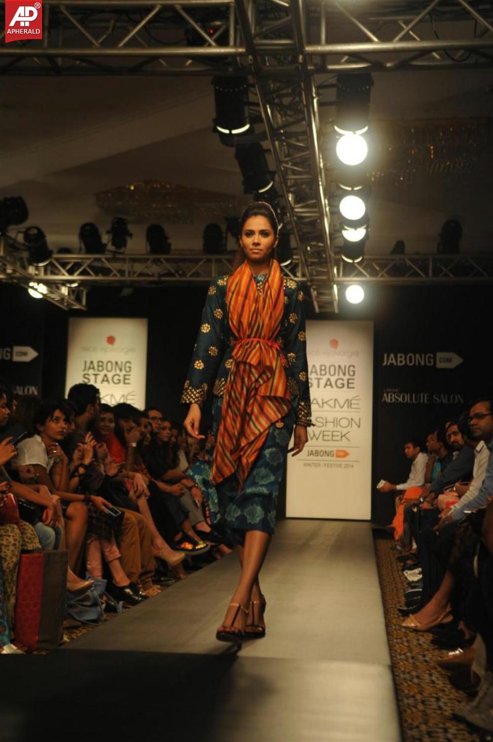 Neha Dhupia Ramp Walk‏