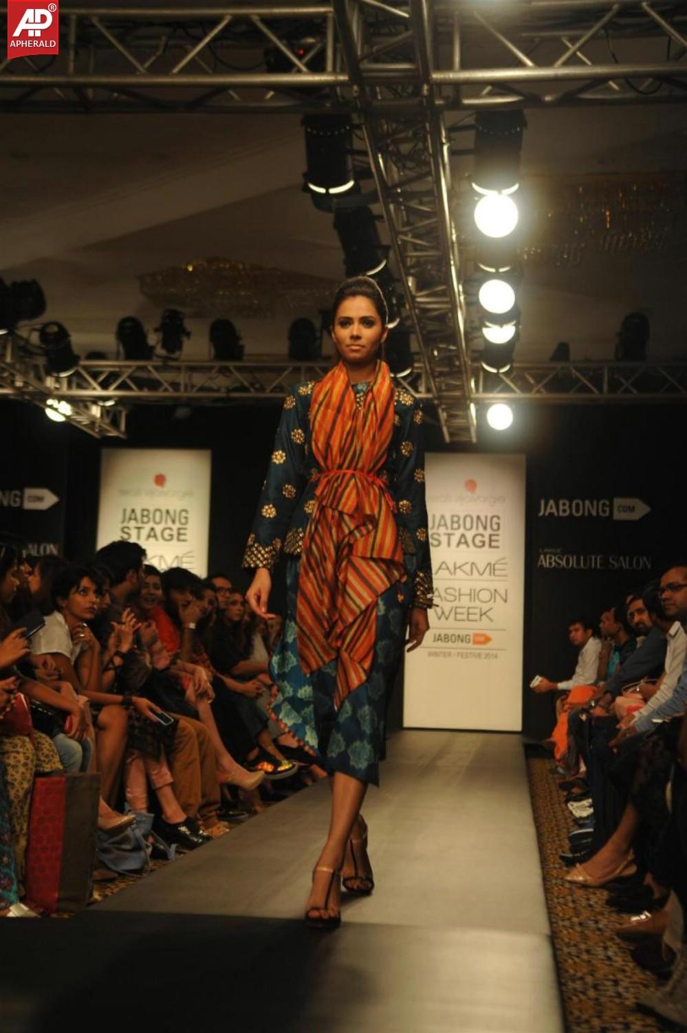 Neha Dhupia Ramp Walk‏