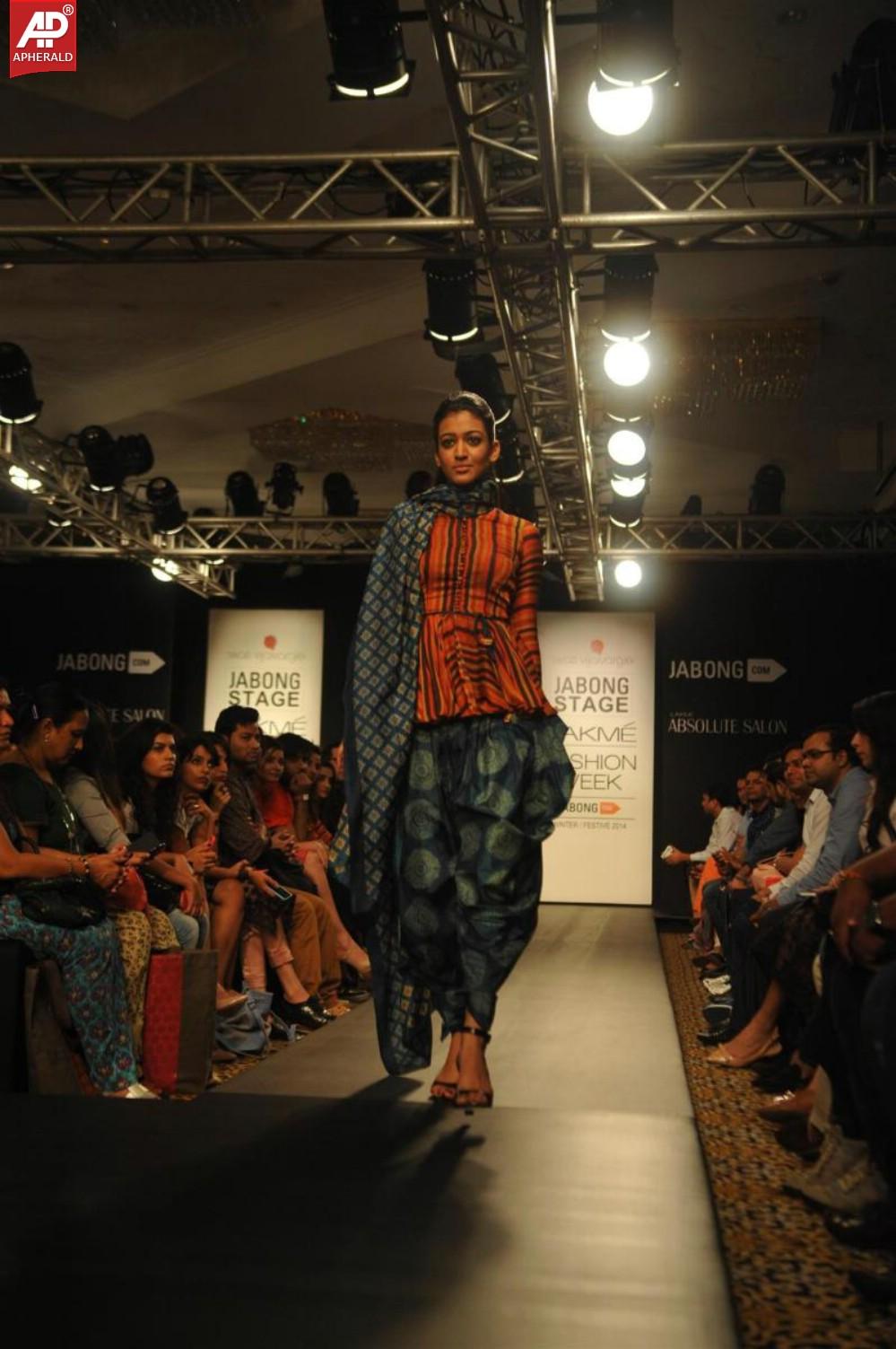 Neha Dhupia Ramp Walk‏