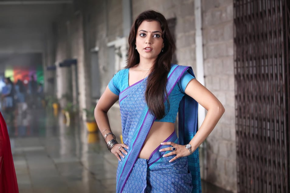 Nisha Agarwal Cute look in Saree Stills