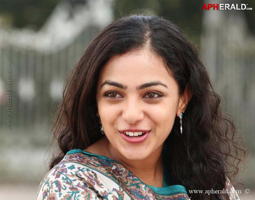 Nithya Menon Cute Pics