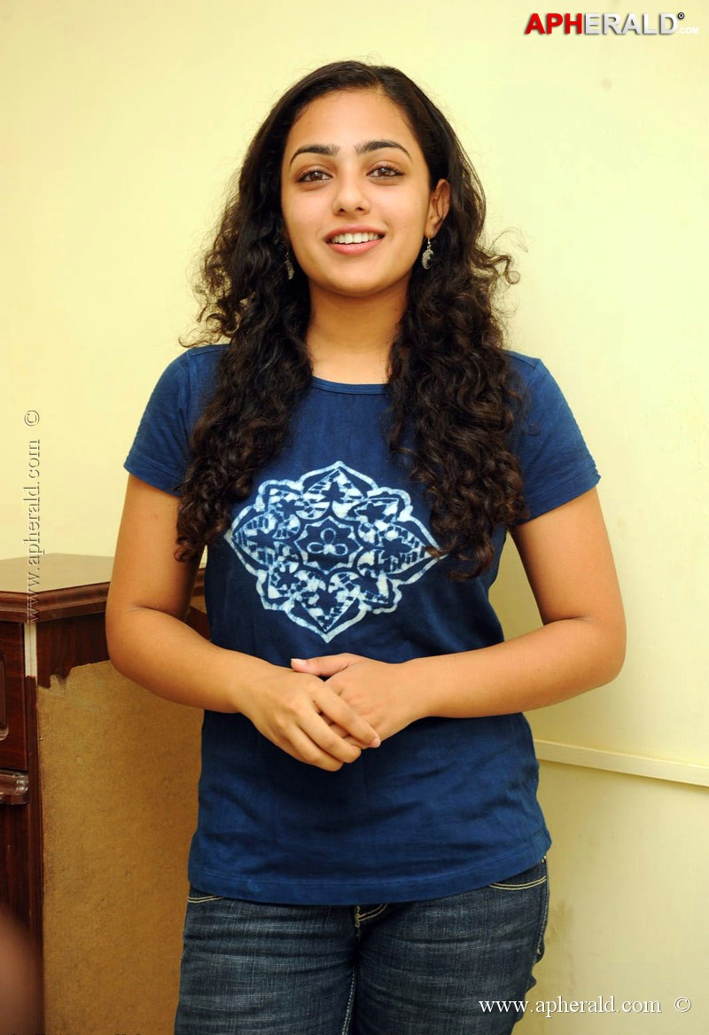 Nithya Menon Cute Pics