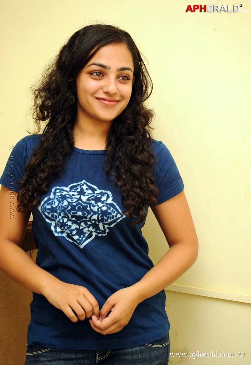 Nithya Menon Cute Pics