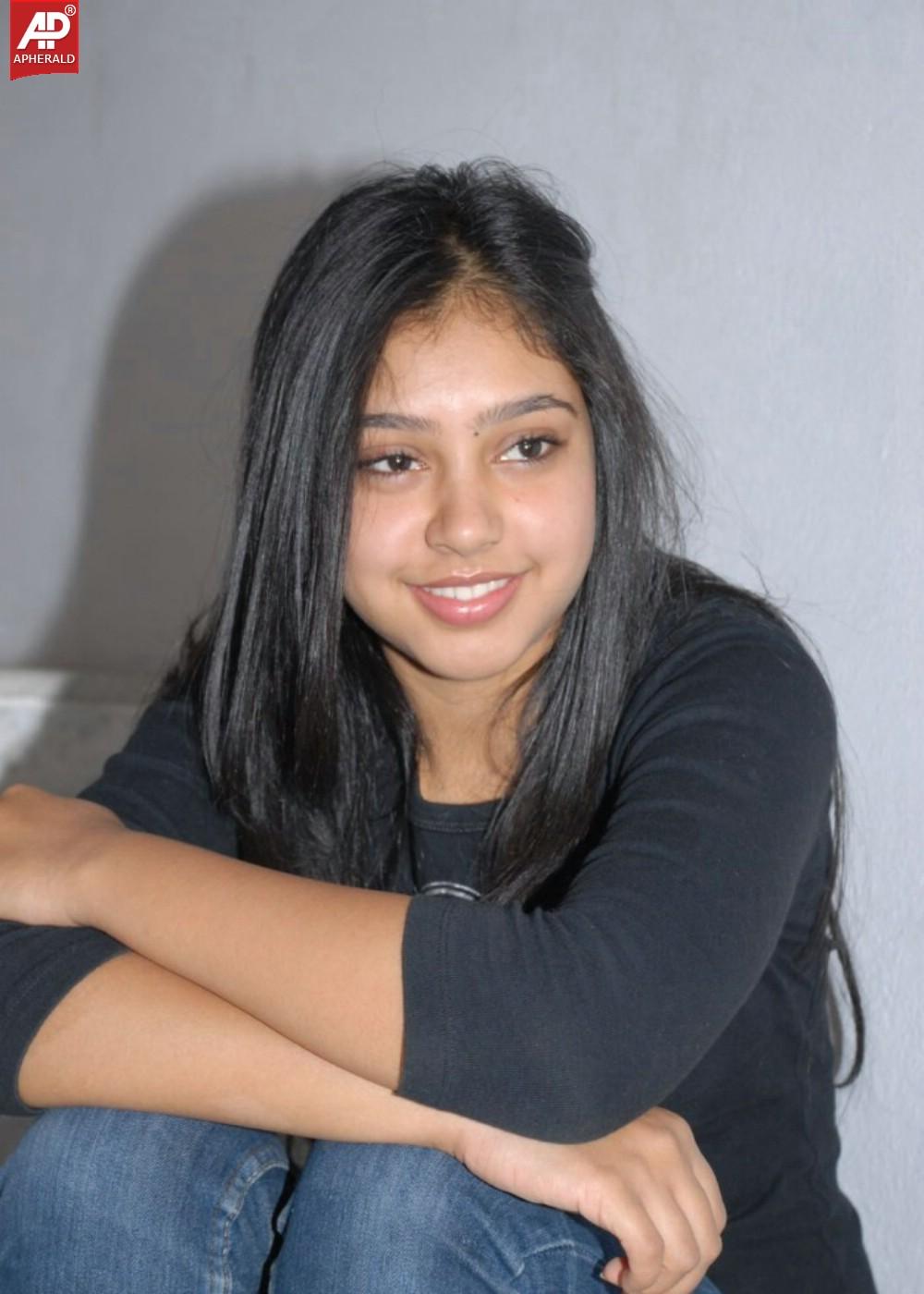 Niti Taylor Latest Photo Shoot