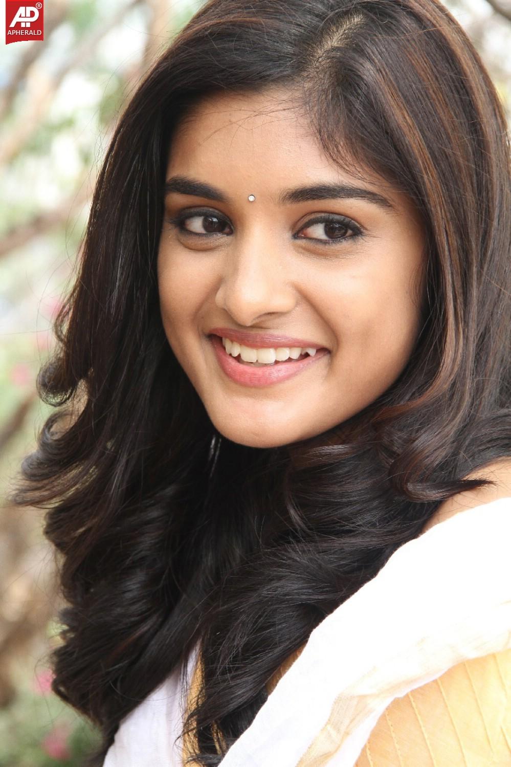 Niveda Thomas Photos