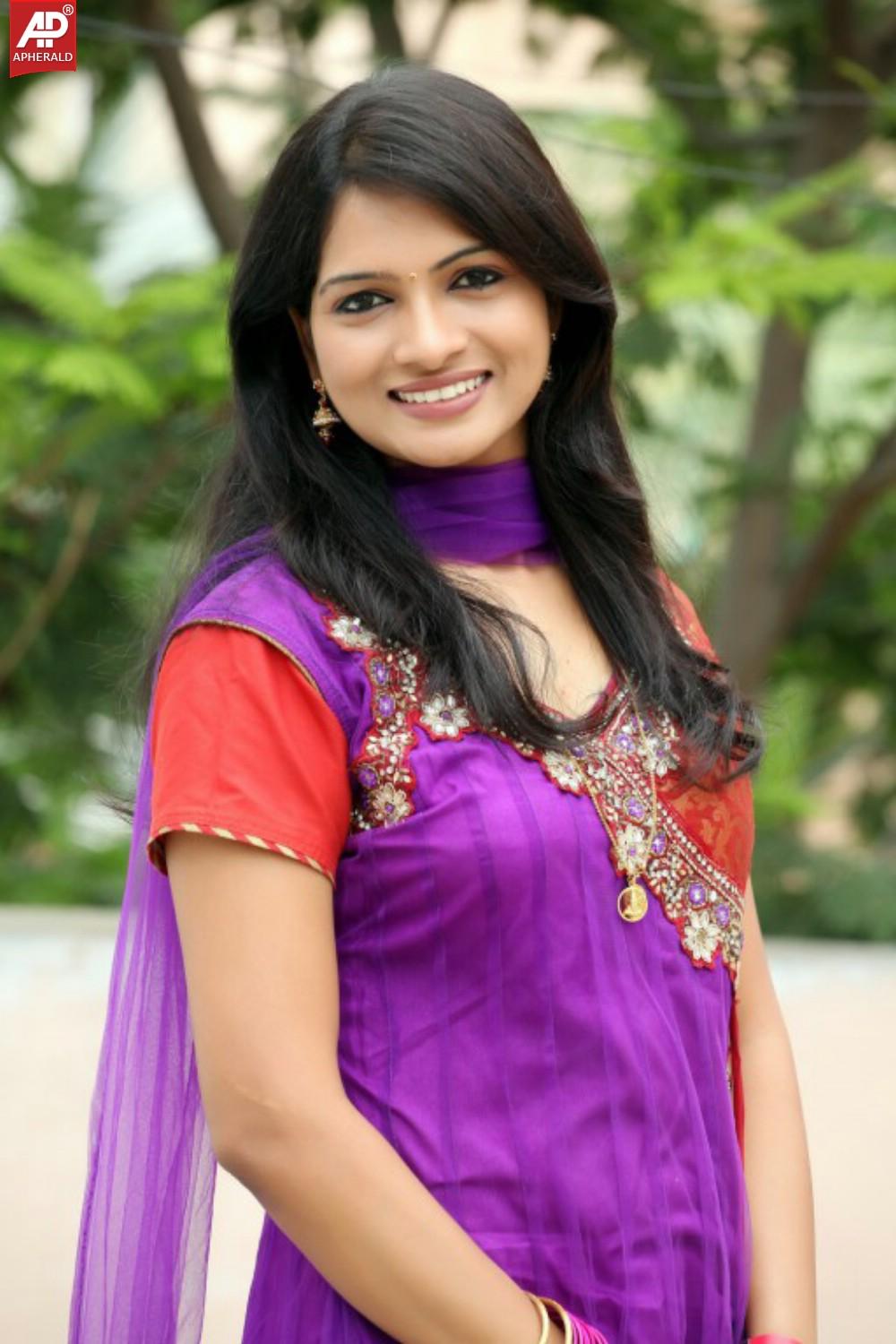 Pallavi New Photos