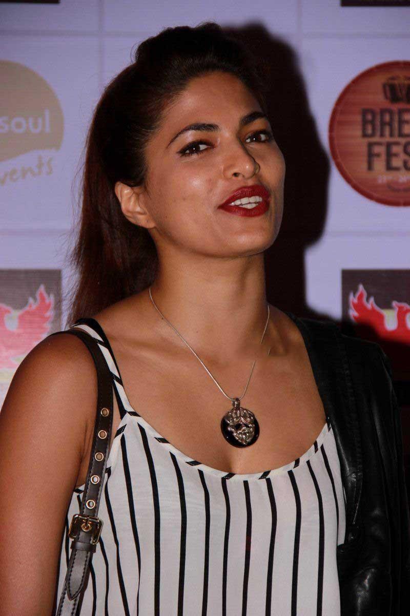 Parvathy Omanakuttan Stills