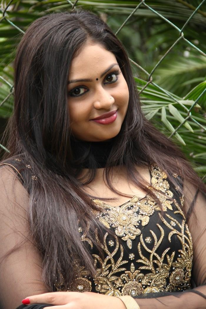 Ponge Ezhu Manohara Movie PM