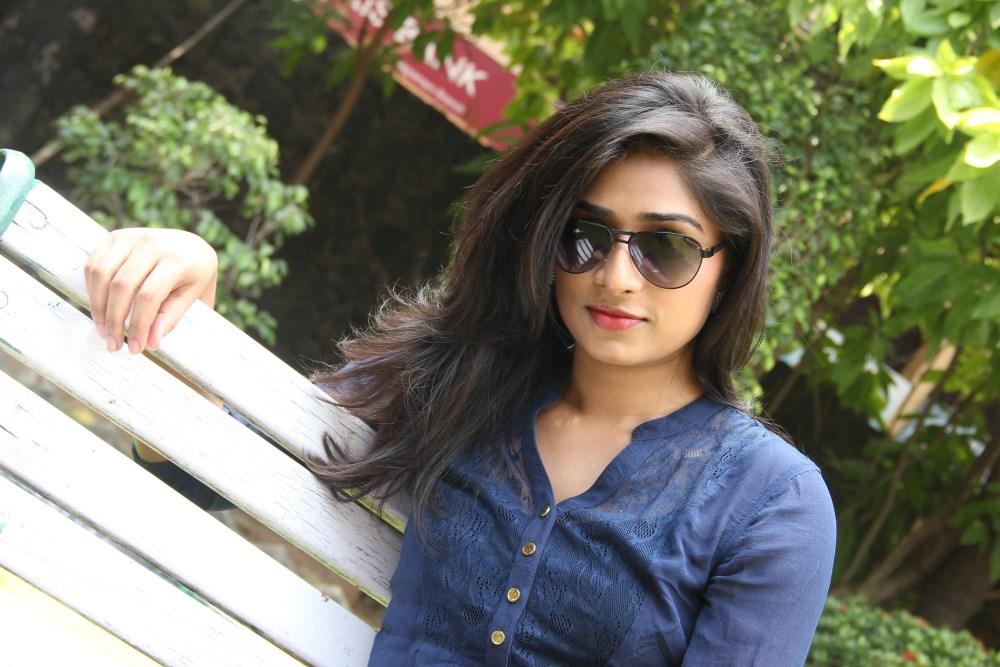 Ponge Ezhu Manohara Movie PM