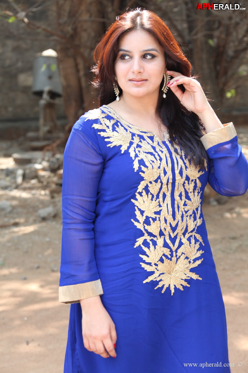 Pooja Gandhi Images