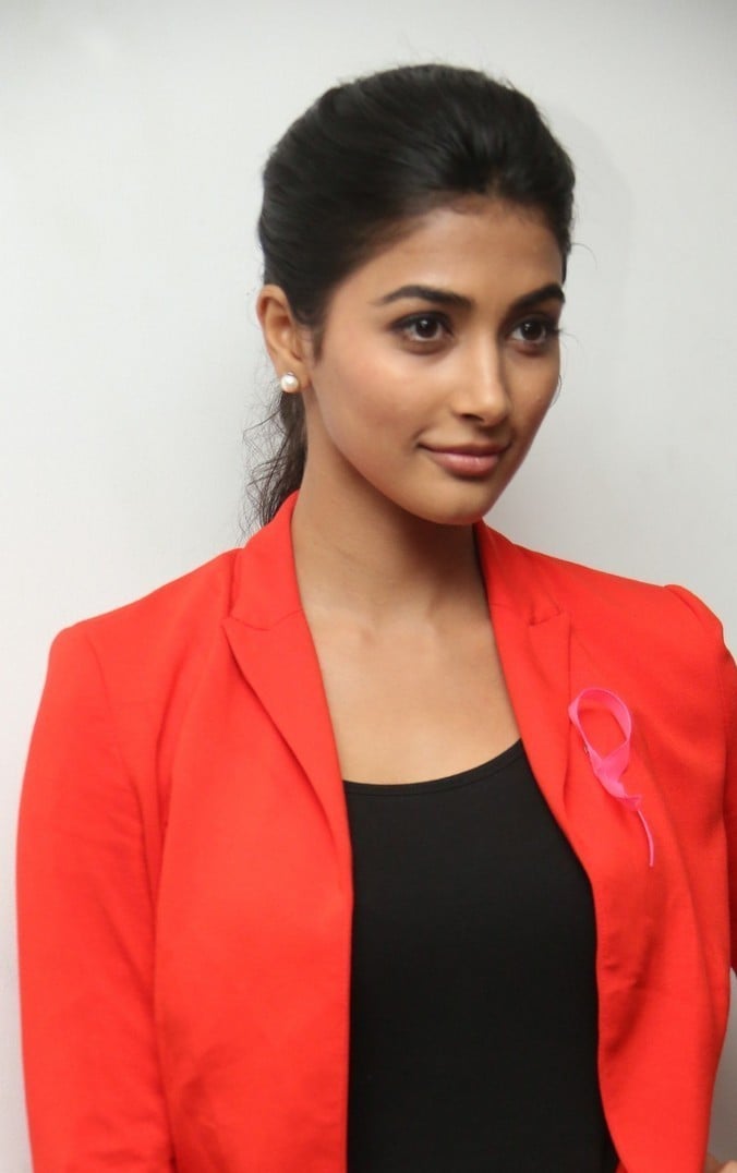 Pooja Hegde Latest Photo Shoot