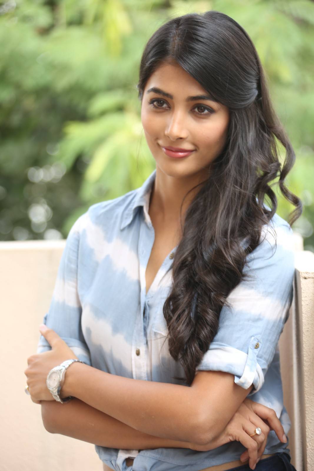 Pooja Hegde Latest Stills