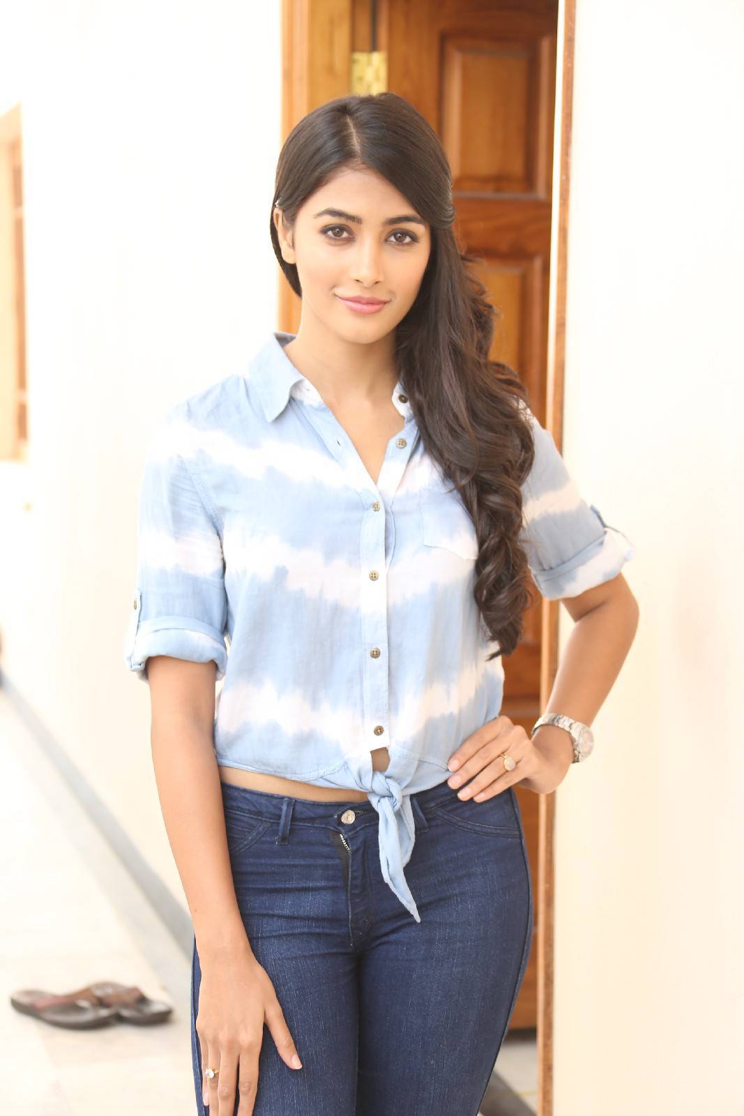 Pooja Hegde Latest Stills