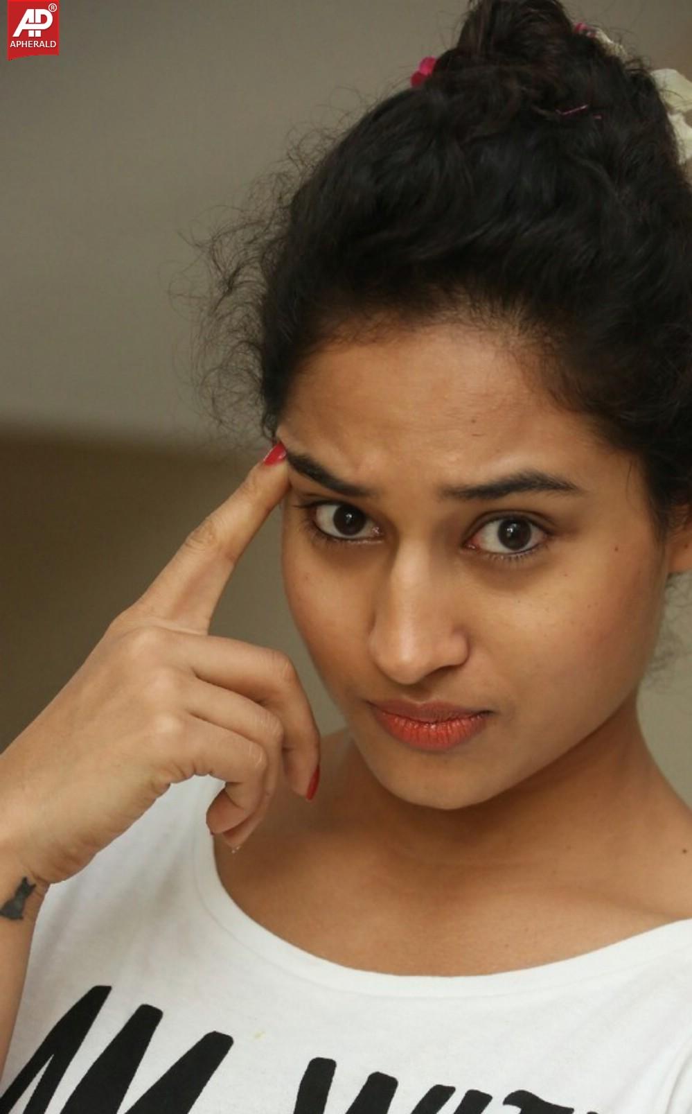 Pooja Ramachandran New Stills