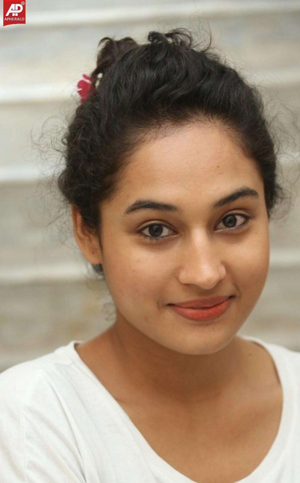 Pooja Ramachandran New Stills