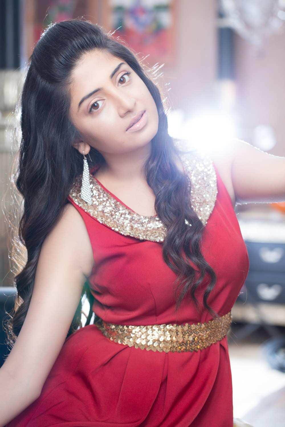 Poonam Kaur Latest Photo Shoot