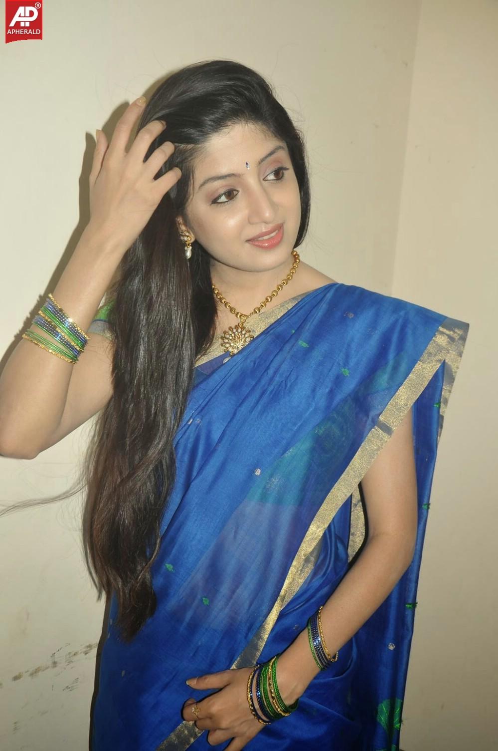 Poonam Kaur South Actress Photos