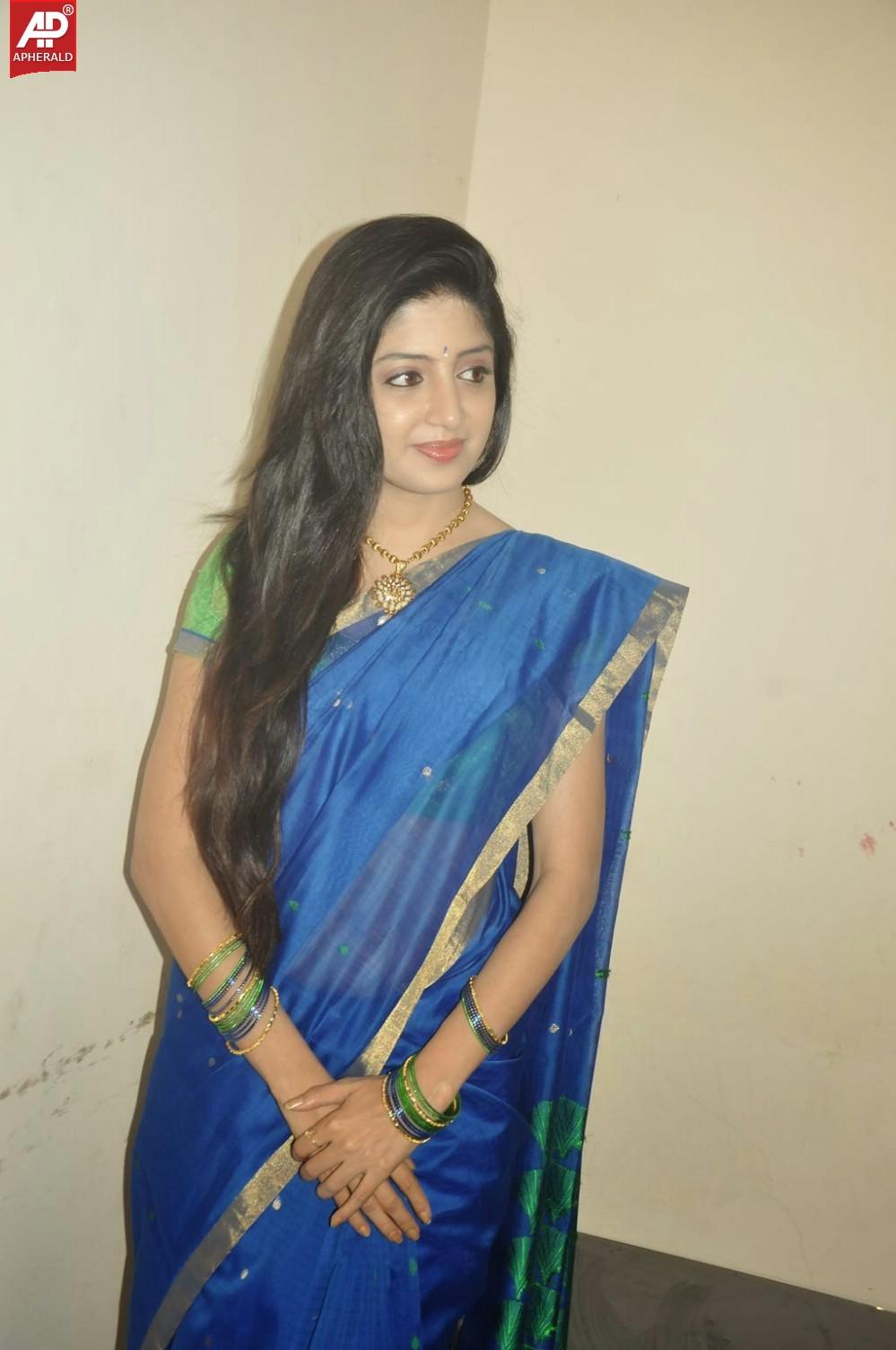 Poonam Kaur South Actress Photos