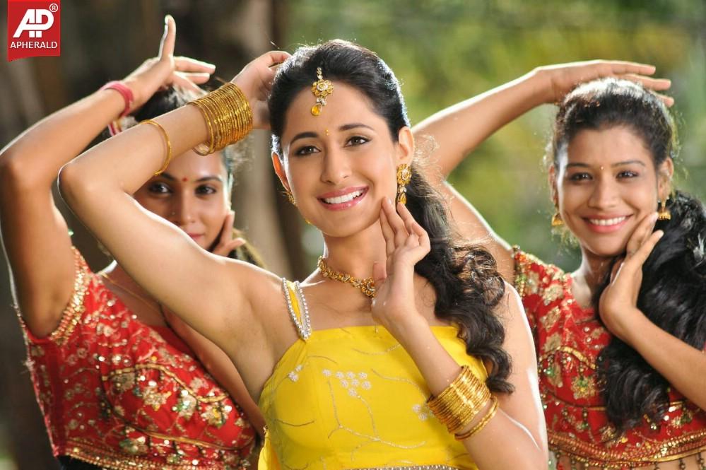 Pragya Jaiswal Stills