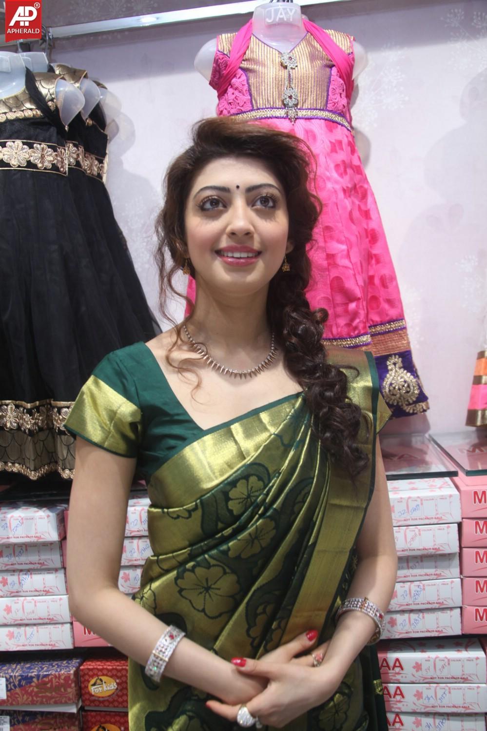 Pranitha Latest Gallery