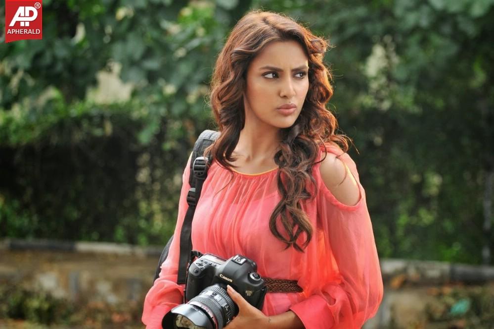 Priya Anand Beautiful Stills