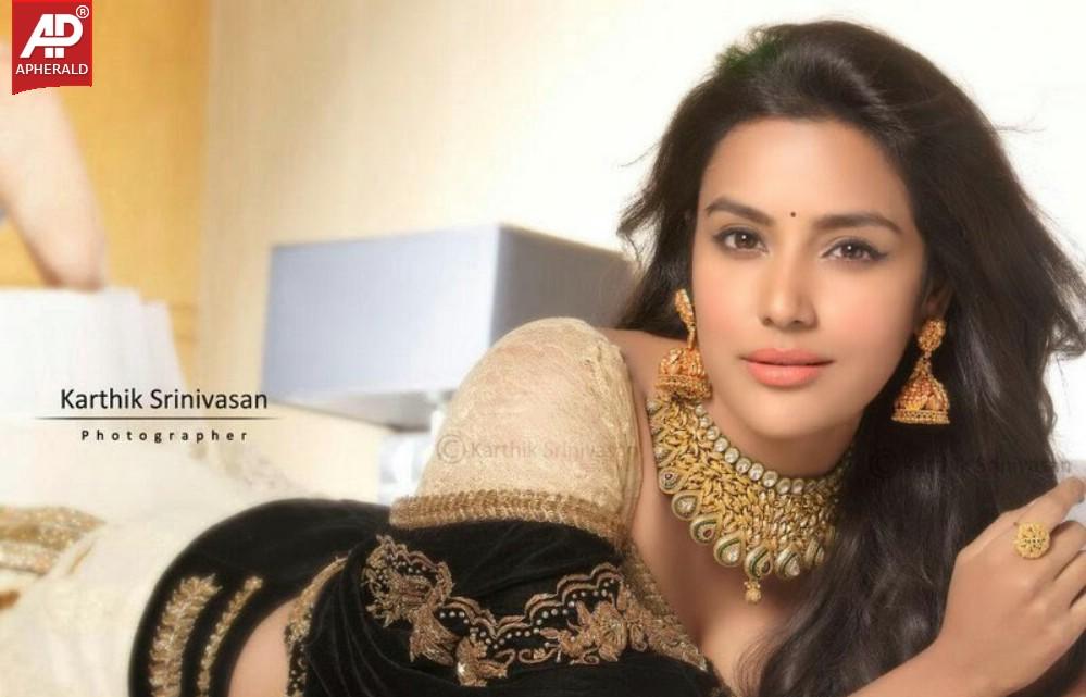 Priya Anand Gorgeous Photoshoot