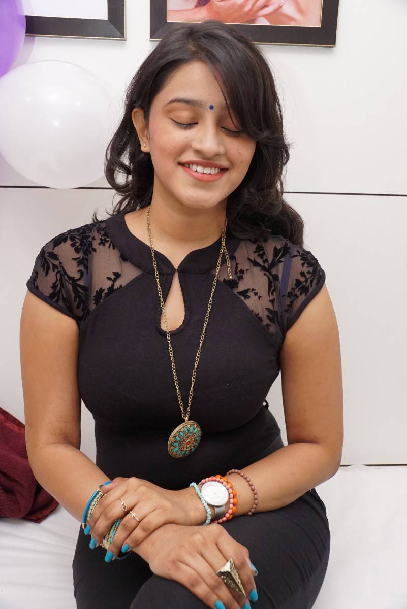 Priya Spicy Looking Stills