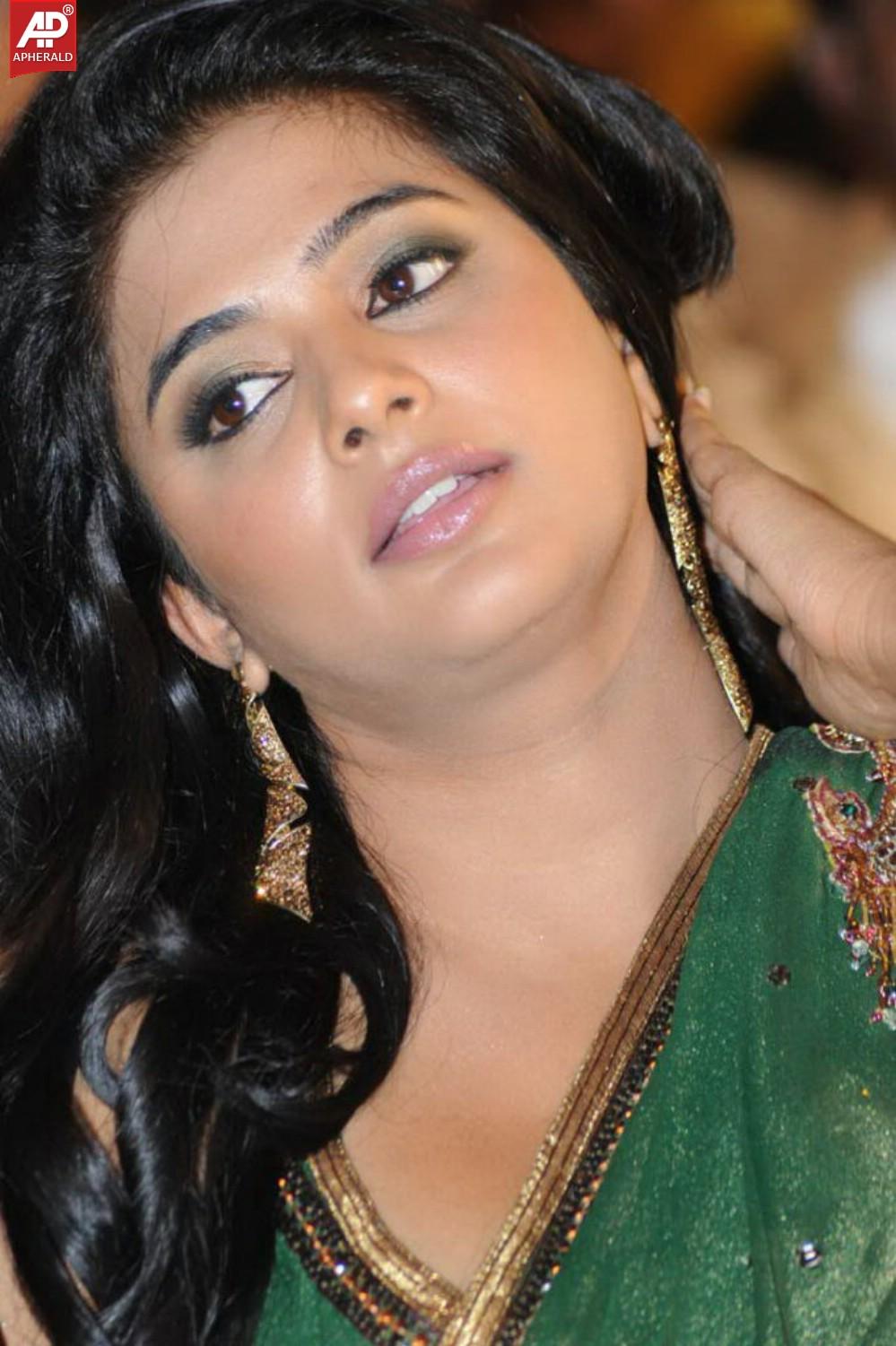 Priyamani Photo Gallery