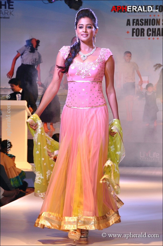Priyamani Ramp Walk Photos
