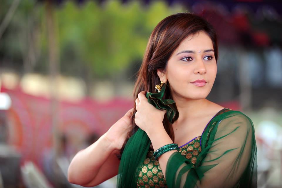 Raashi Khanna in Joru Movie Stills