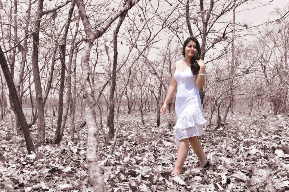 Raashi Khanna in Joru Movie Stills