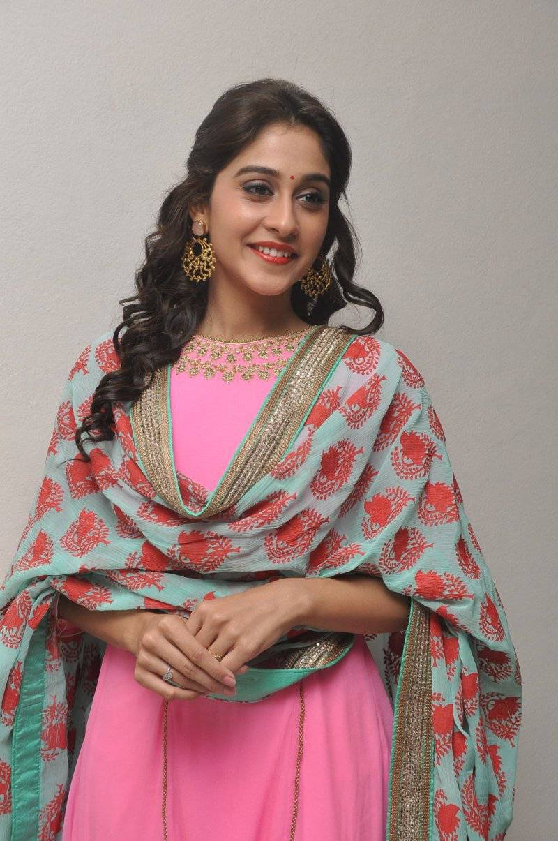 Regina Cassandra Latest Pics