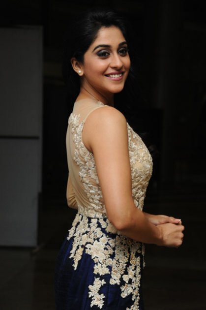 Regina Cassandra Stills